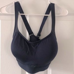 High impact convertible sports bra